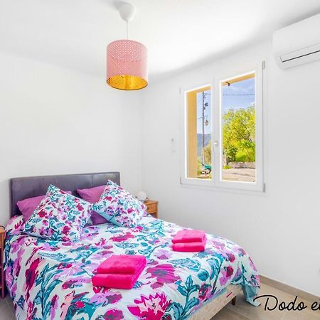 Gorgeous 3 Bedroom House With Ac And Garden - Dodo Et Tartine Le Revest-le-Eaux Екстер'єр фото